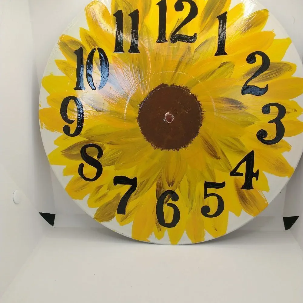 Hand Crafted Sunflower Hanging Wall Clock Analog Vinyl Record Fluid Art Decor